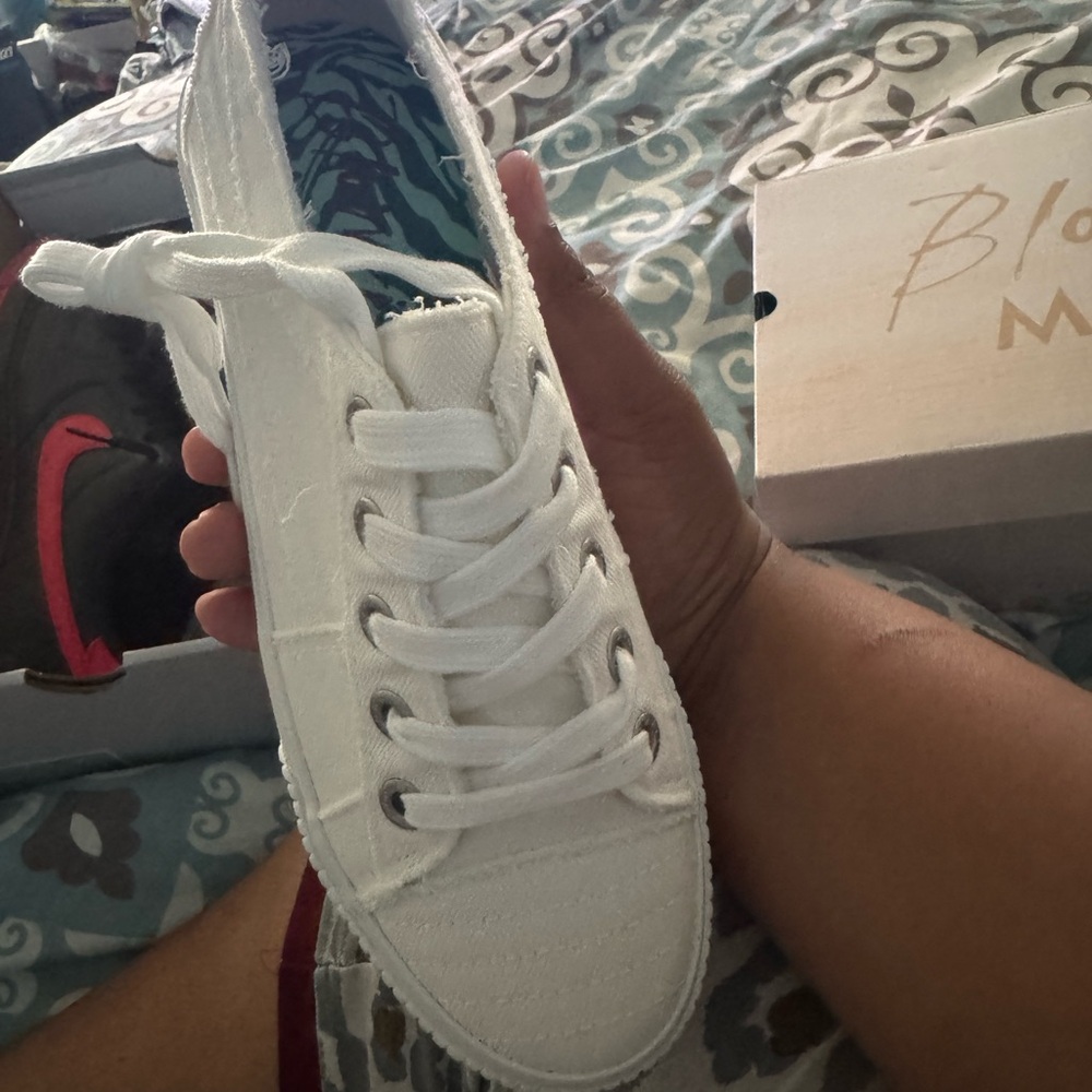 Blowfish White Sneakers Canvas Low-Top